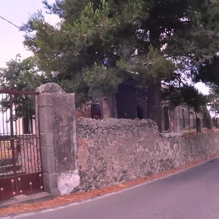Casa vacanze Casale Degli Zappini Castiglione De Sicilia